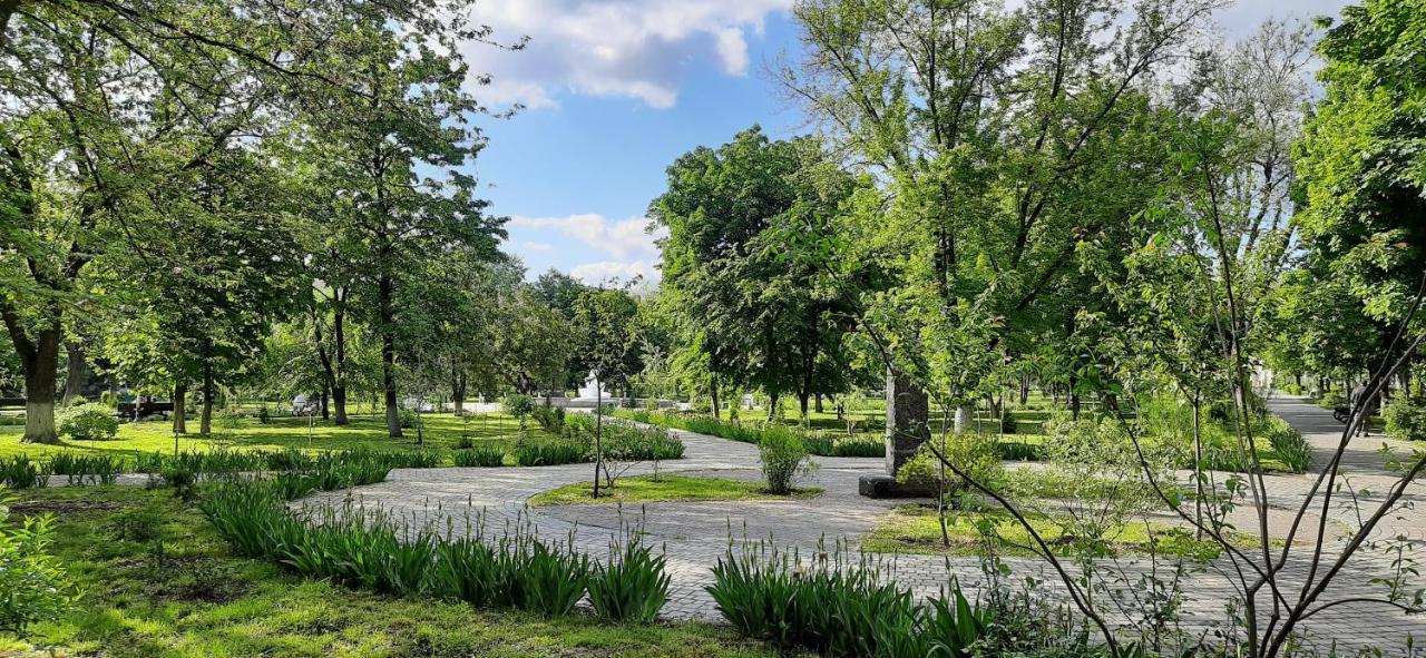 Appartamento Квартира Біля Центральної Площі Перспективна 22 Oleksandriia Esterno foto